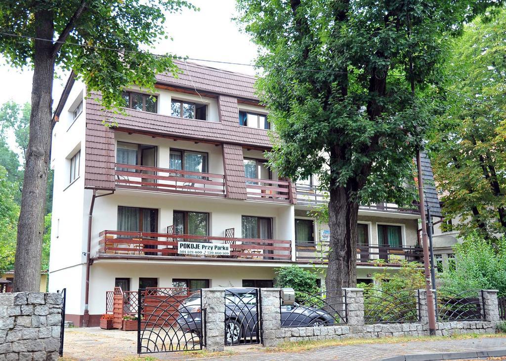 Apartamenty I Pokoje Przy Parku Jelenia Góra Δωμάτιο φωτογραφία