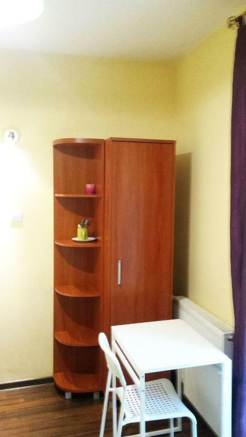 Apartamenty I Pokoje Przy Parku Jelenia Góra Εξωτερικό φωτογραφία